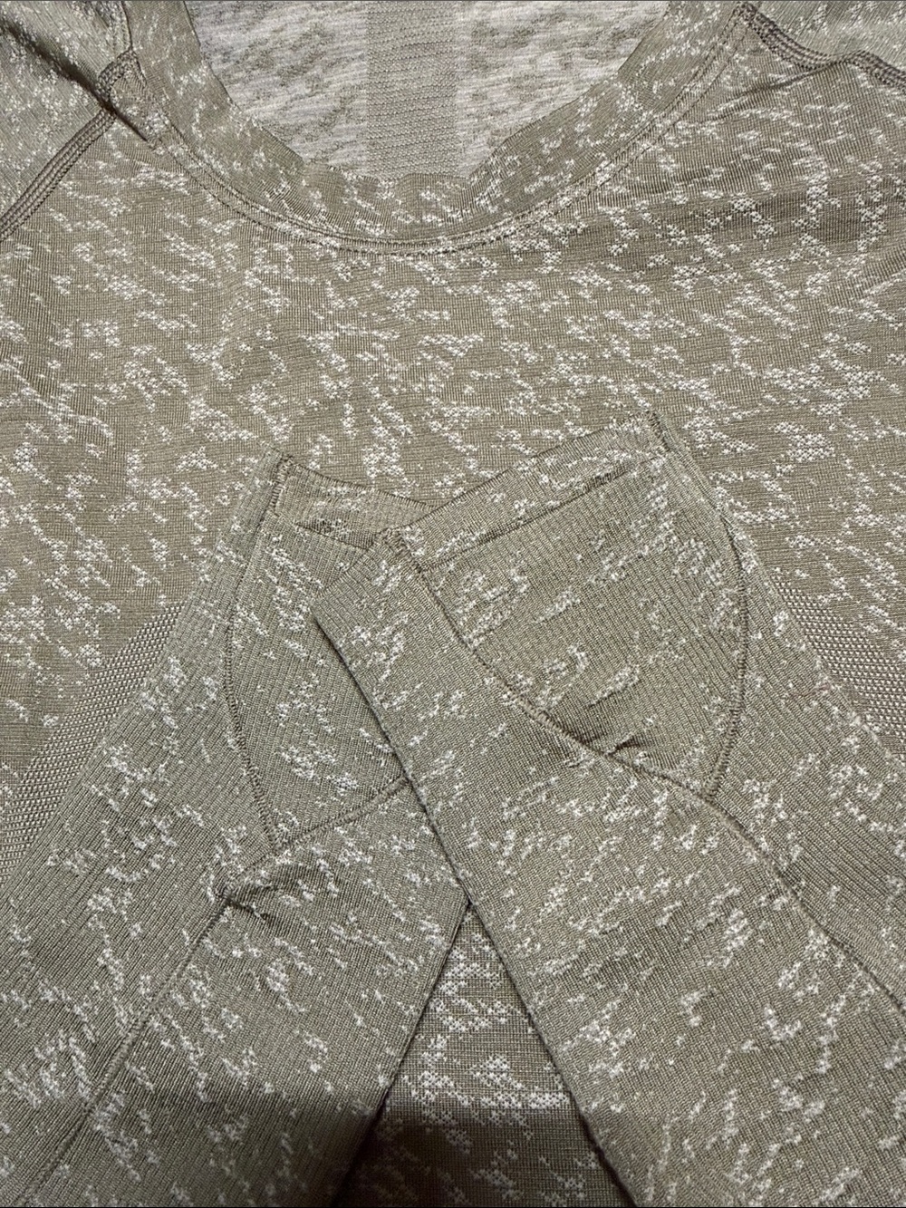 Lululemon Swiftly Tech Long Sleeve Size 6 - Picture 5 of 10